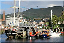 NX1898 : Jetty, Girvan Harbour by Billy McCrorie