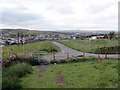 Llwybr yn cwrdd ? heol  /  A path joins a road