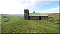SE1075 : Shooting house above Thrope Edge by Andy Waddington