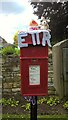 TF1507 : EIIR lampbox on Church Street, Northborough, celebrates the Platinum Jubilee by Paul Bryan