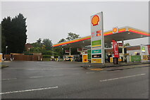 SK3539 : Shell petrol station on Duffield Road, Allestree by David Howard