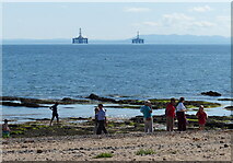 NO4202 : The beach at Lower Largo by Mat Fascione