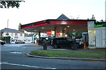 SO9321 : Petrol station on Lansdown Road, Cheltenham by David Howard