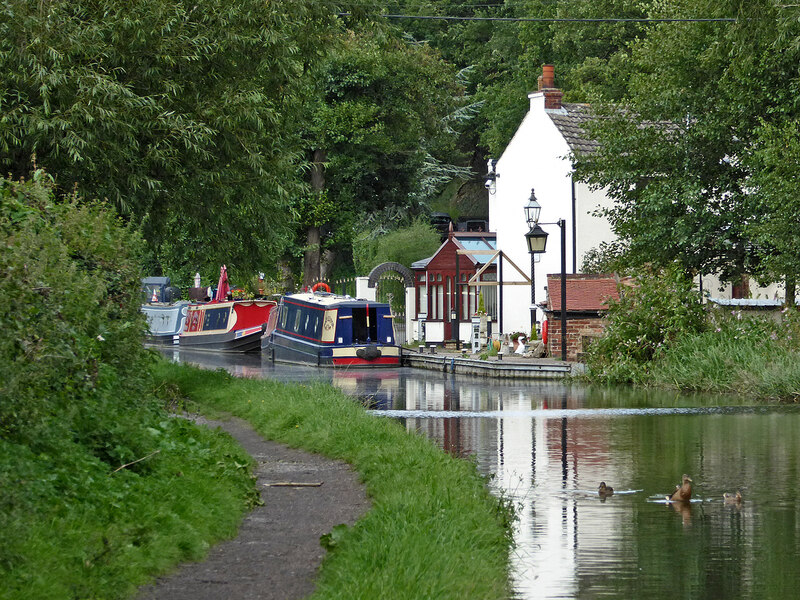 Hinksford Wharf near Swindon in... © Roger Kidd :: Geograph Britain and ...