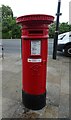 Victorian postbox on London Road, Mitcham