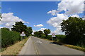 Sutton Lane entering Sutton