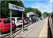 ST1494 : Ystrad Mynach railway station by Roger Cornfoot