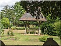 Wellhead at Yorke Almshouses (Forthampton)