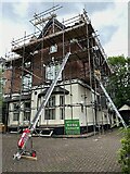 SP2965 : Building maintenance, Emscote Road, Warwick by Robin Stott