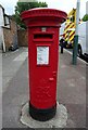 George VI postbox on Straight Road, Romford