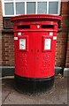 Double aperture Elizabeth II postbox on High Street, Billericay
