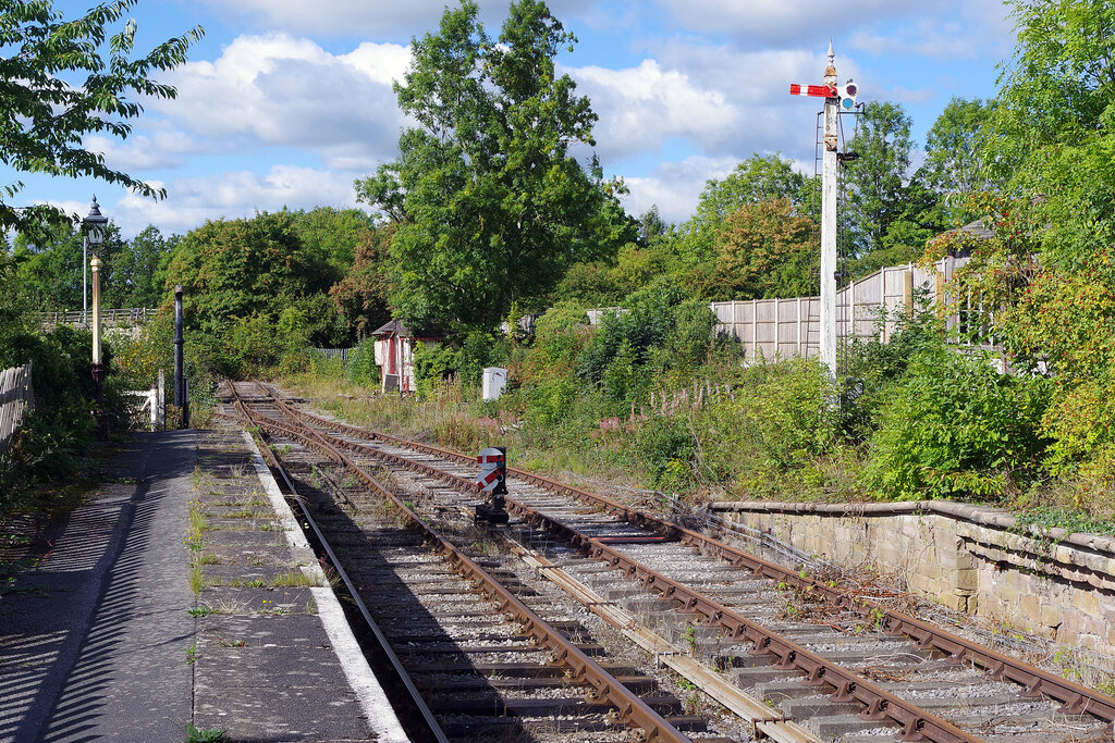 Are Trains Running From Livingston To Edinburgh