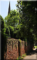 Path to churchyard, Ledbury