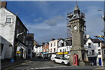 SO2872 : Clock tower in the centre of Knighton by David Martin