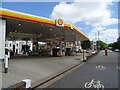 Service station on London Road, Kingston upon Thames