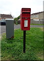 Elizabeth II postbox on Trafalgar Court