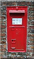 Victorian postbox on Eling Hill 