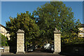 Gate piers, Redland