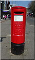 Elizabeth II postbox on Above Bar Street