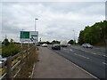 A600 approaching roundabout