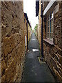 Alley from High Street to Colletts Fields