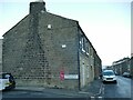 Wall postbox, North Street, Sutton-in-Craven