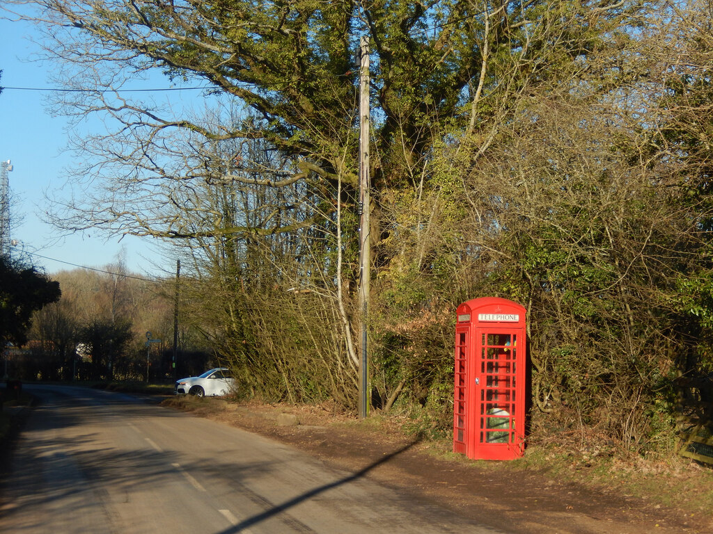 christmas-common-stephen-mckay-geograph-britain-and-ireland