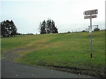 NS4560 : Signpost, Gleniffer Braes Country Park by Richard Sutcliffe
