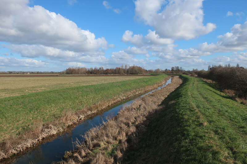 Footpaths by Cottenham Lode © Hugh Venables :: Geograph Britain and Ireland