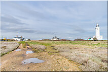 SZ3189 : Custodian's Cottage, Lighthouse Keeper's Cottage and Hurst Lighthouse by Ian Capper