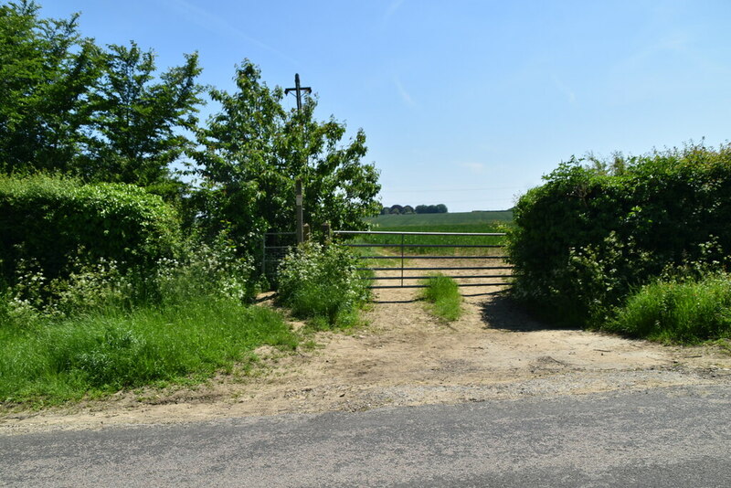 Footpath off Goldwell Lane © N Chadwick :: Geograph Britain and Ireland