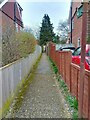 SU4665 : Alleyway from Bartlemy Road to Bartlemy Close by Oscar Taylor