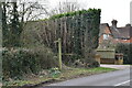 Footpath off Ironsbottom