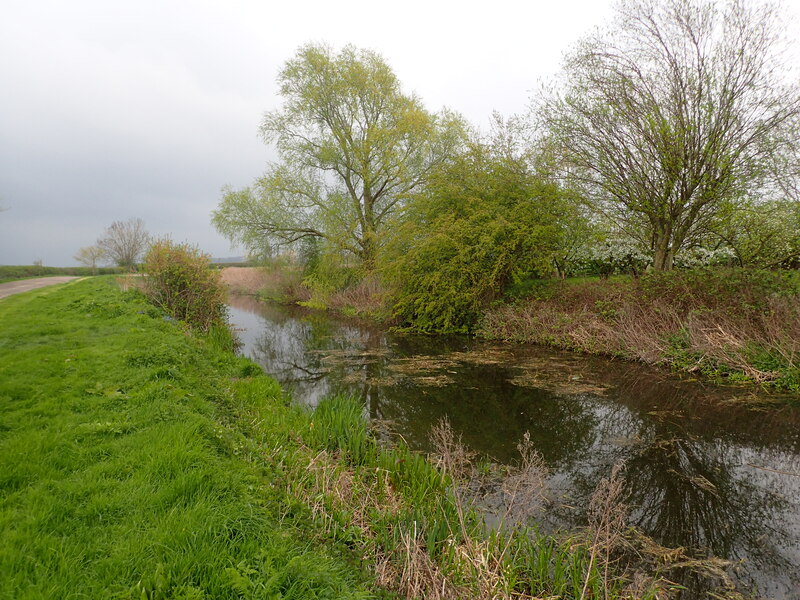 Chesterfield Canal near Shaw Bridge © Marathon :: Geograph Britain and ...