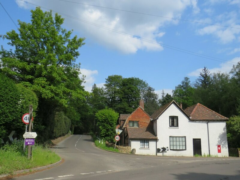 the-old-post-office-churt-near-farnham-malc-mcdonald-geograph