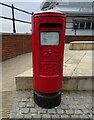 Elizabeth II postbox, Felixstowe Pier