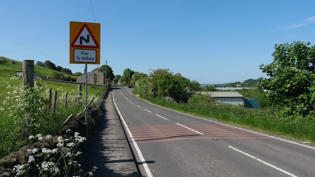 Dalton Bank Road, Huddersfield © habiloid :: Geograph Britain and Ireland