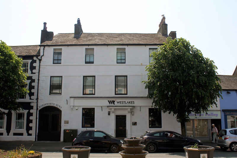 Former Wordsworth Hotel Main Street Jo And Steve Turner Geograph Britain And Ireland