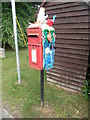 SU8797 : Decorated Post Box in Great Kingshill by David Hillas