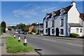 Cottages along Kidderminster Road in Catchems End