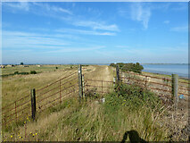 TQ7279 : Stile on sea wall footpath RS357, Cliffe by Robin Webster