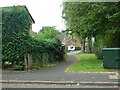 Path off Gainsborough Drive