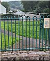 Bilingual No Smoking notice, Cwmdu, Powys