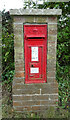 Edward VII postbox on Heath Road, Hickling Green