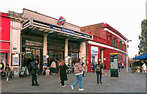 TQ2678 : South Kensington Station by Dylan Moore