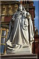 SP3165 : Statue of Queen Victoria by Philip Halling