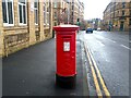 SE1633 : King Edward VII Postbox, Manor Row, Bradford by Stephen Armstrong