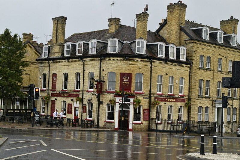 Crown Hotel © N Chadwick :: Geograph Britain and Ireland