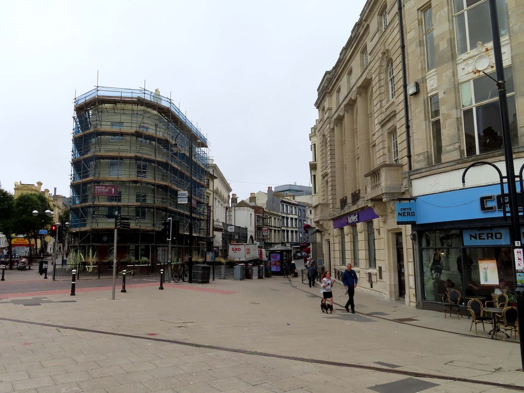 havelock-road-in-hastings-steve-daniels-geograph-britain-and-ireland