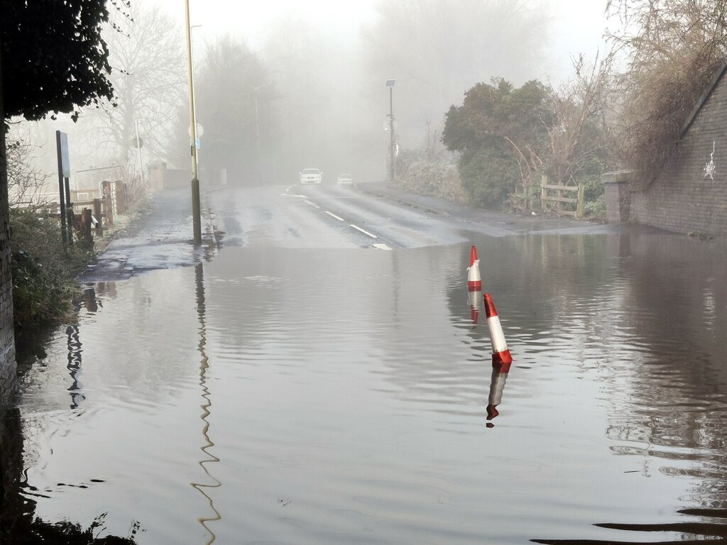 Flooding on Braunstone Lane East © Mat Fascione :: Geograph Britain and ...